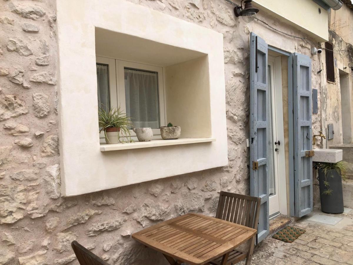 Chicchi Di Melograno Bed and Breakfast Modica Eksteriør billede