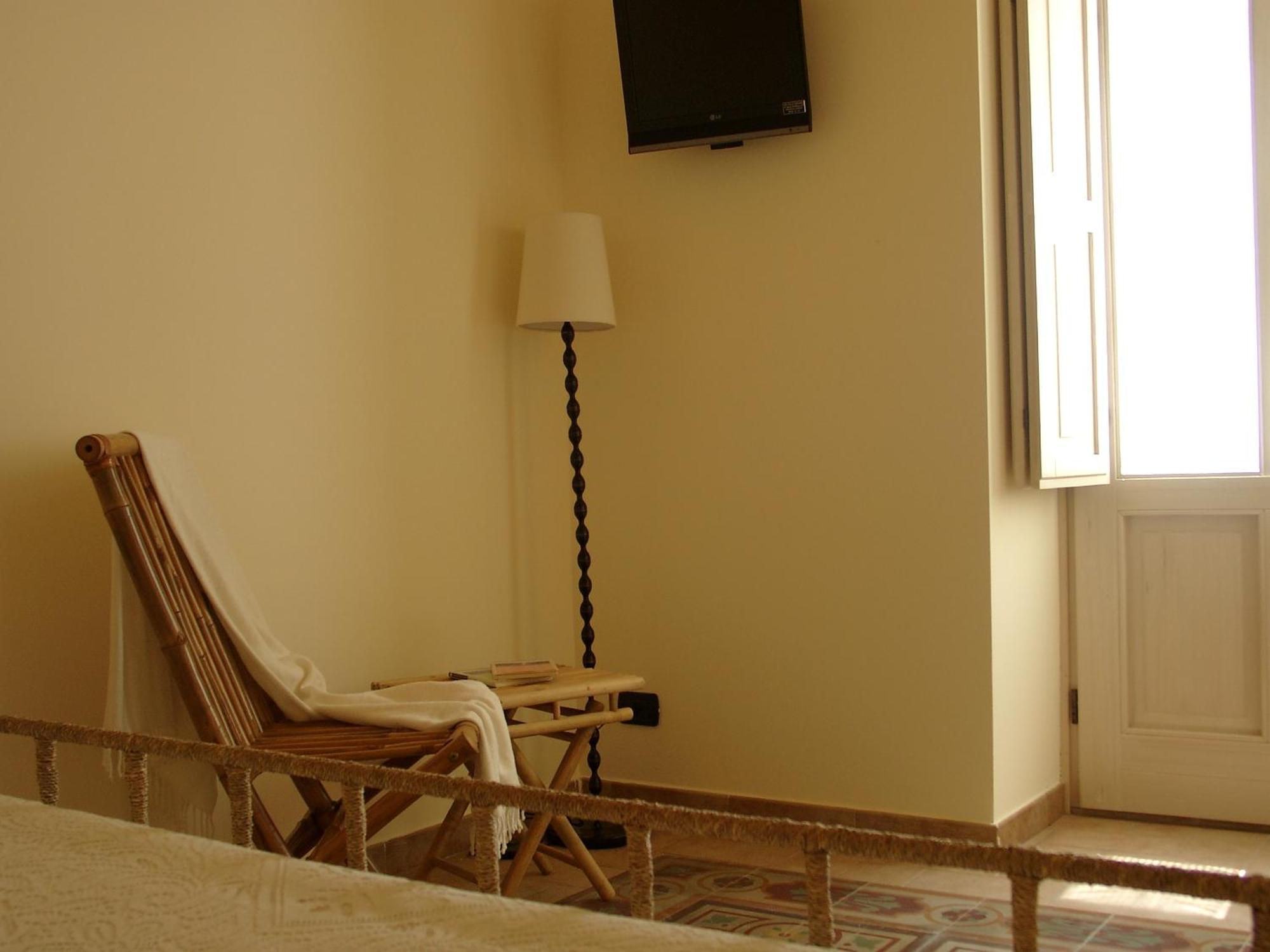Chicchi Di Melograno Bed and Breakfast Modica Eksteriør billede